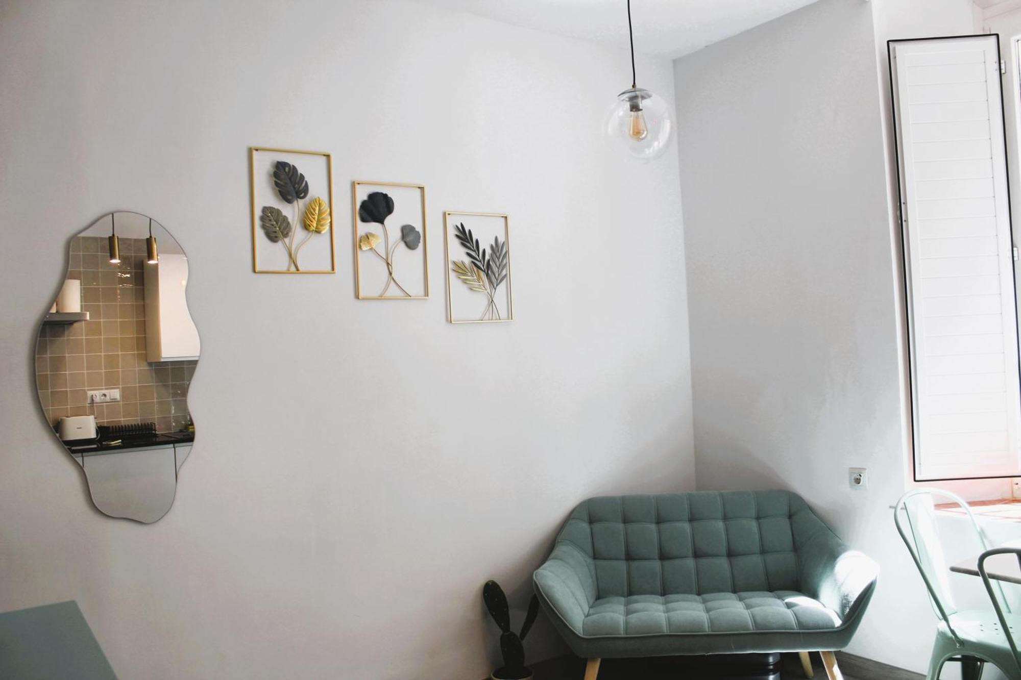Iyourbasics Lovely Studio Hinestrosa 23 Free Wifi&Ac Малага Екстер'єр фото